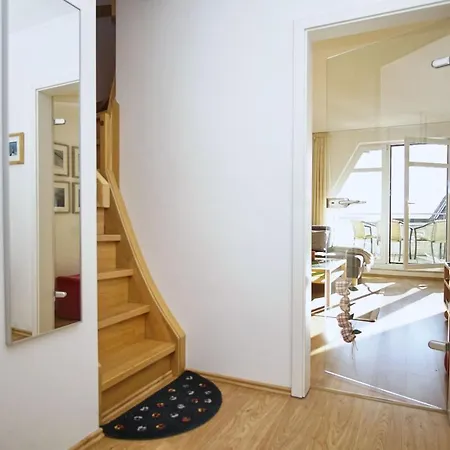 Hafennahe Maisonette-wohnung Mit Meerblick, Balkon - Hafenhaeuser 03 Apartment