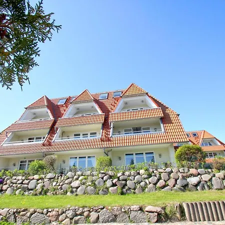 Hafennahe Maisonette-wohnung Mit Meerblick, Balkon - Hafenhaeuser 03 Breege